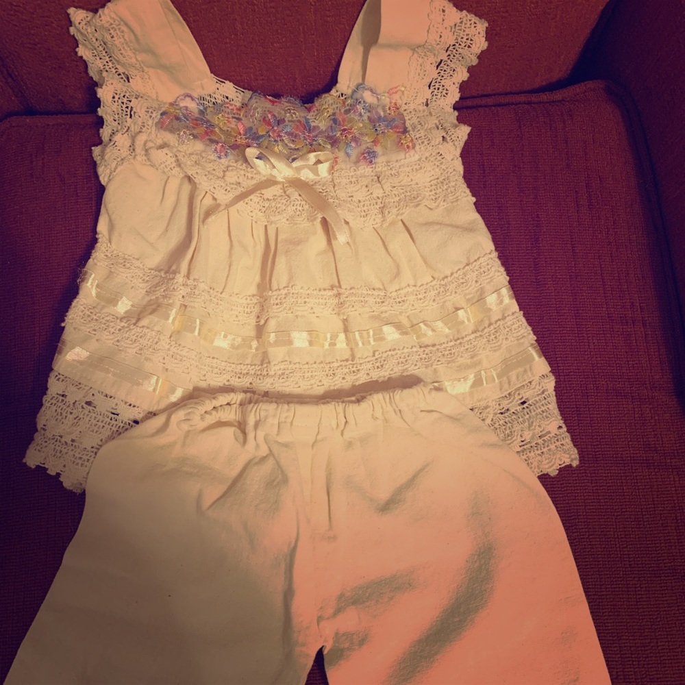 Used once beautiful Mexican hand made set